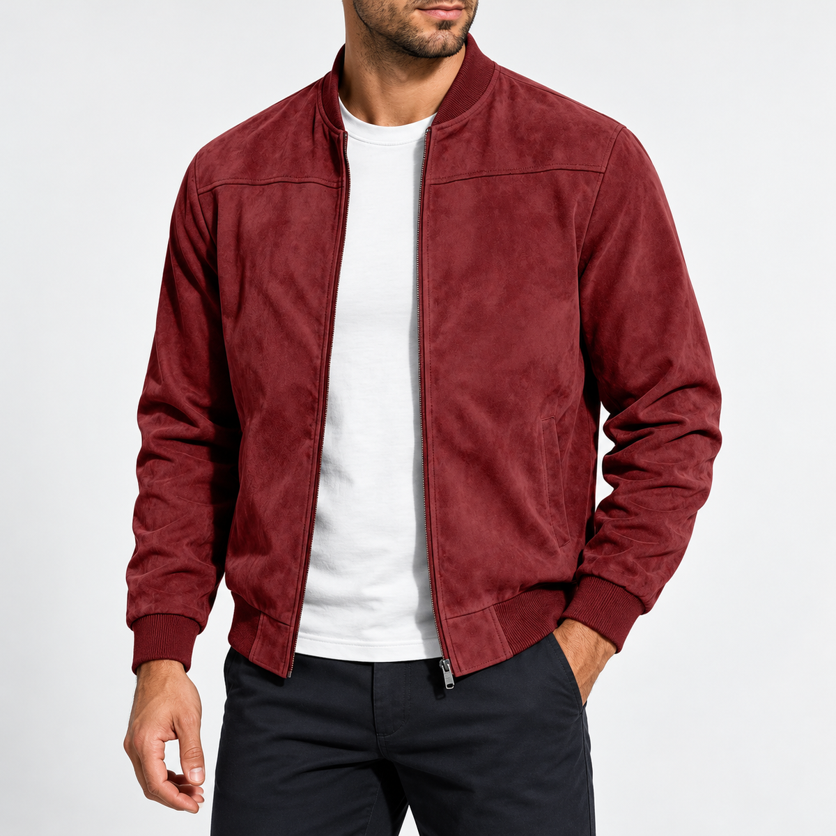 Bomberjacke Bordeaux am Model