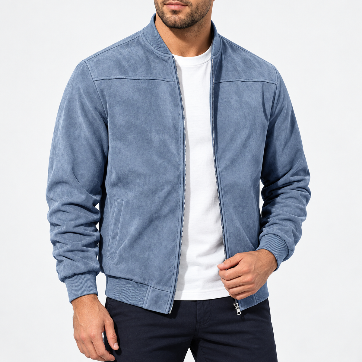 Bomberjacke Hellblau am Model