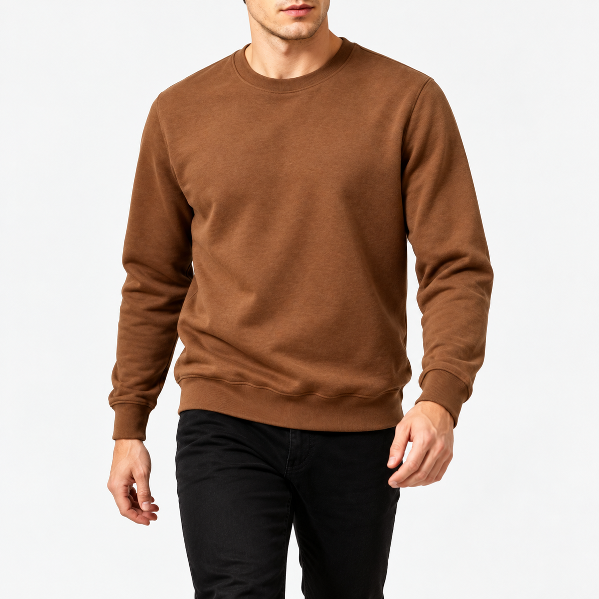 Rundhals-Sweatshirt Braun am Model