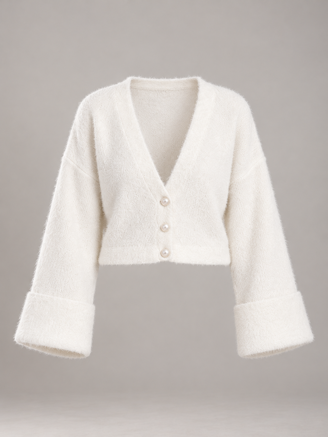 Flauschige Crop-Strickjacke