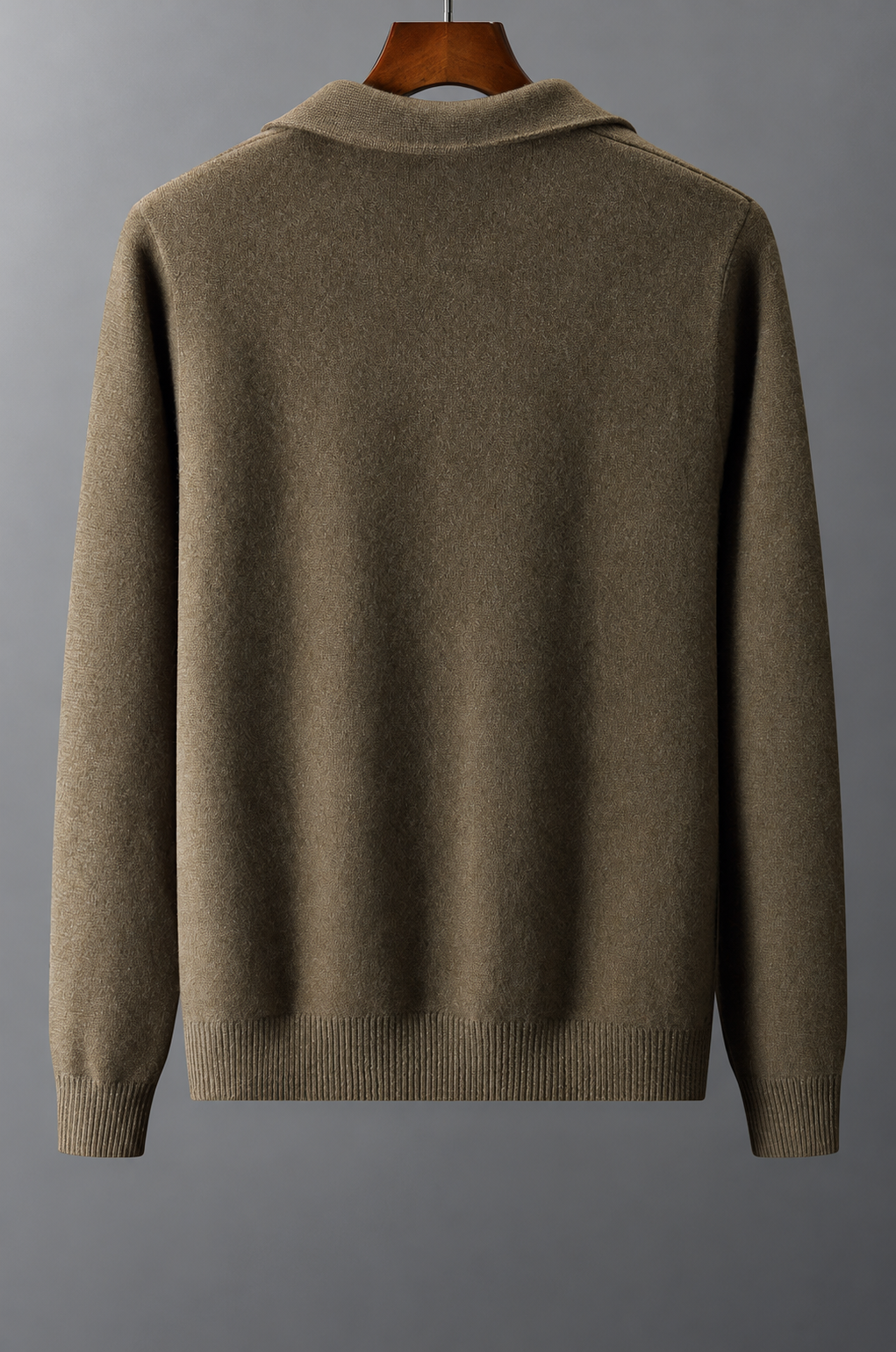 Olivgrüne Strickjacke – Rückansicht