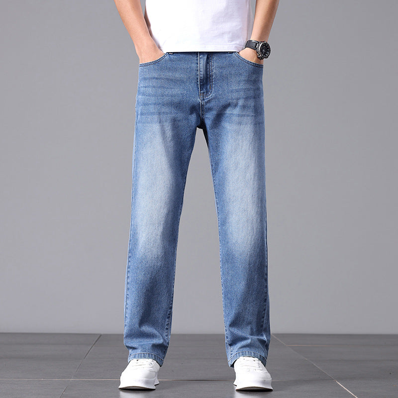 Herren Jeans blau am Model