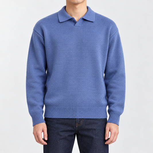 Herren Strickpullover mit Polokragen Blau am Model