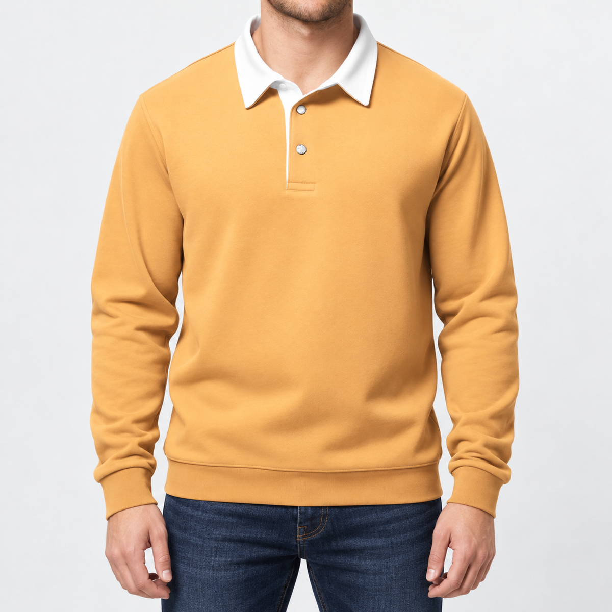 Herren Langarm-Poloshirt mit Kontrastkragen Ocker am Model