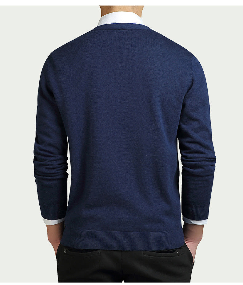 Marineblaue Feinstrickjacke – Rückansicht