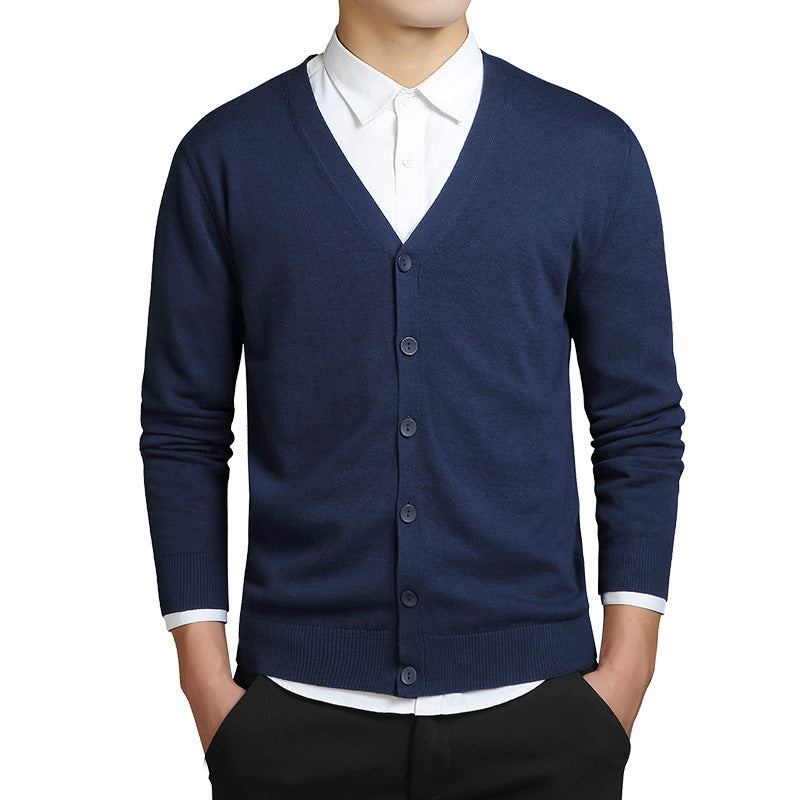 Marineblaue Feinstrickjacke – zusätzliche Vorderansicht