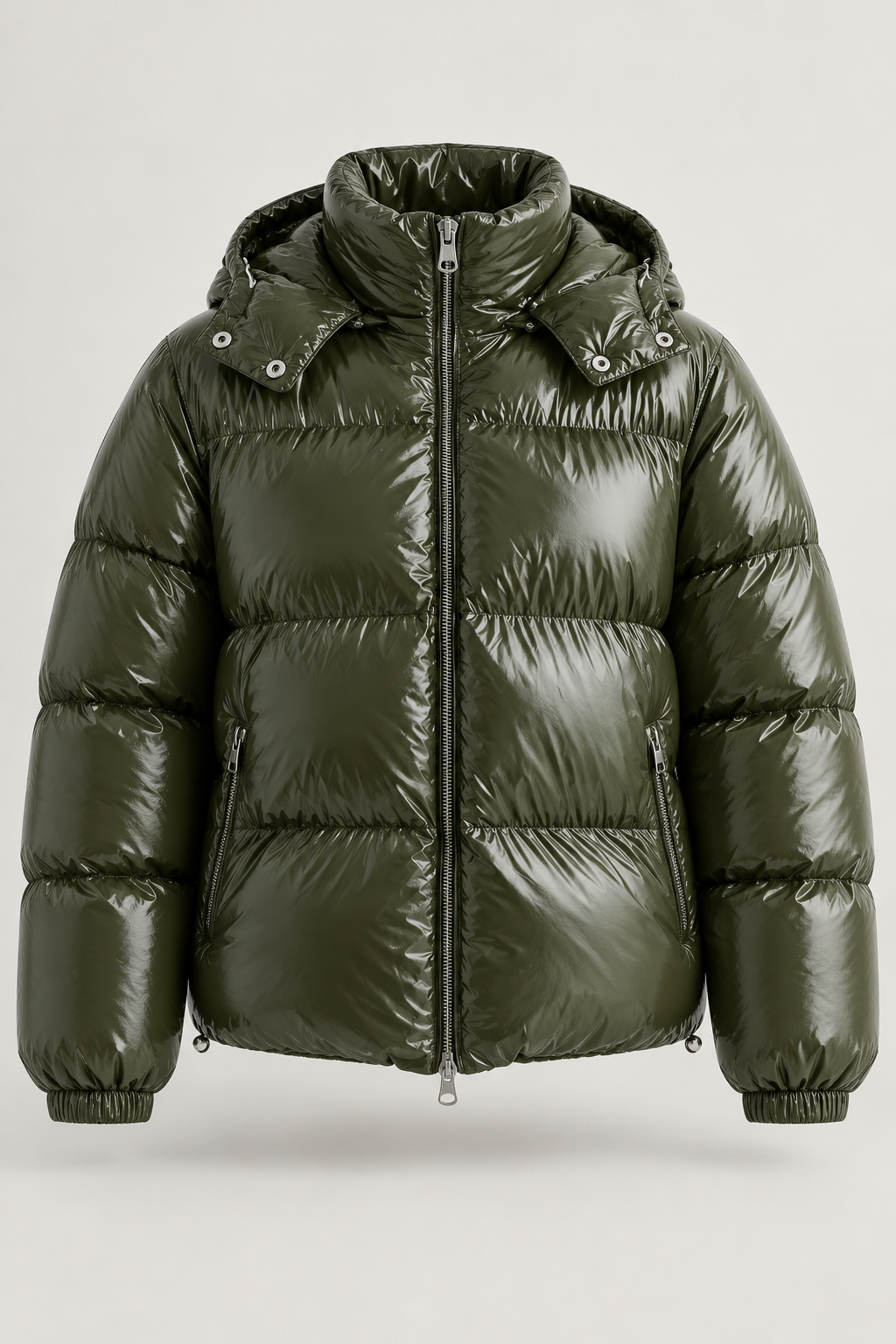 Glänzende Pufferjacke mit Kapuze