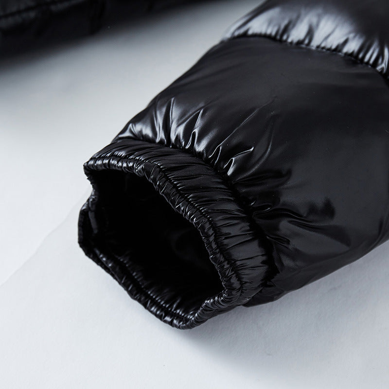 Pufferjacke Schwarz – Ärmelbündchen
