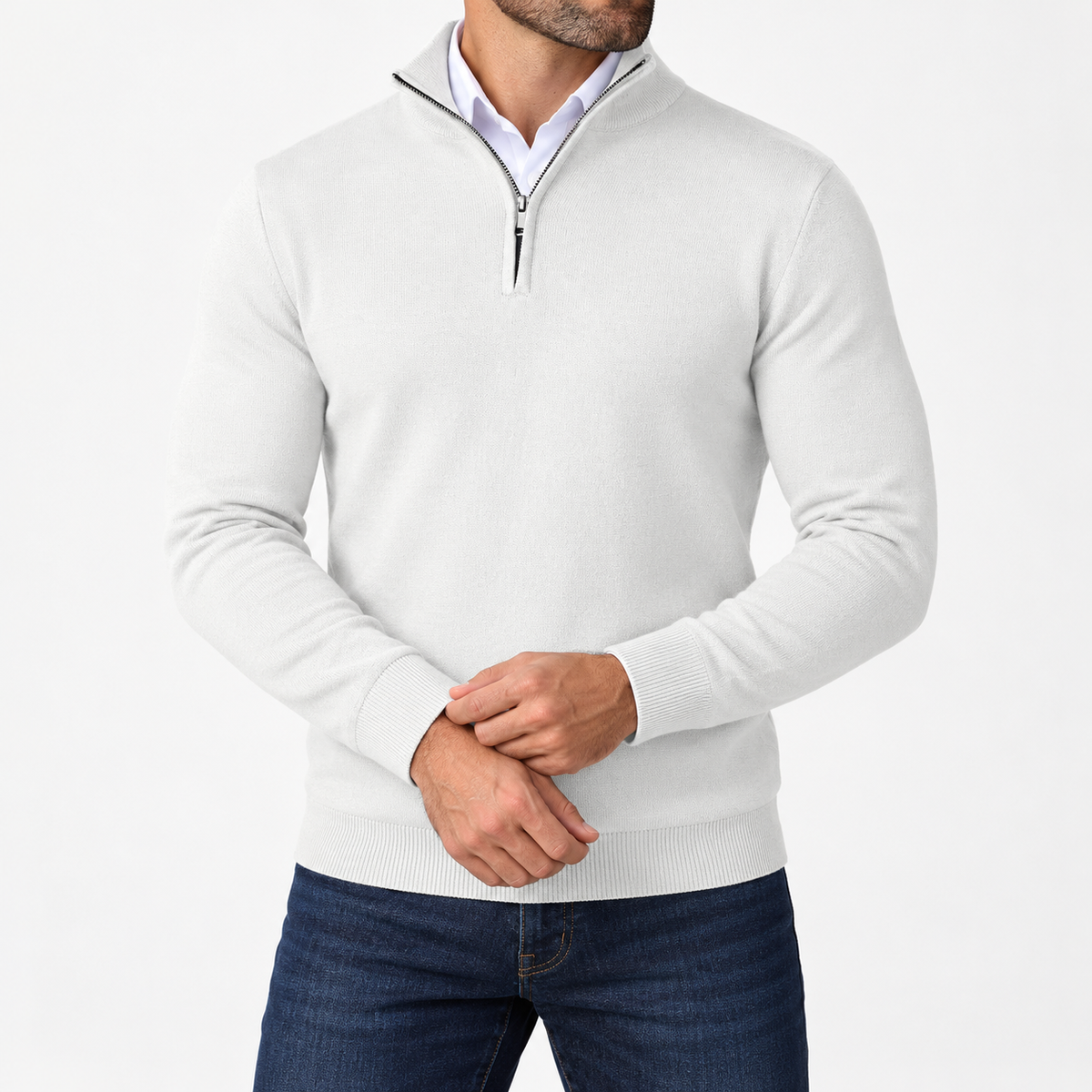 Herren Pullover mit Stehkragen und Reißverschluss Weiß am Model